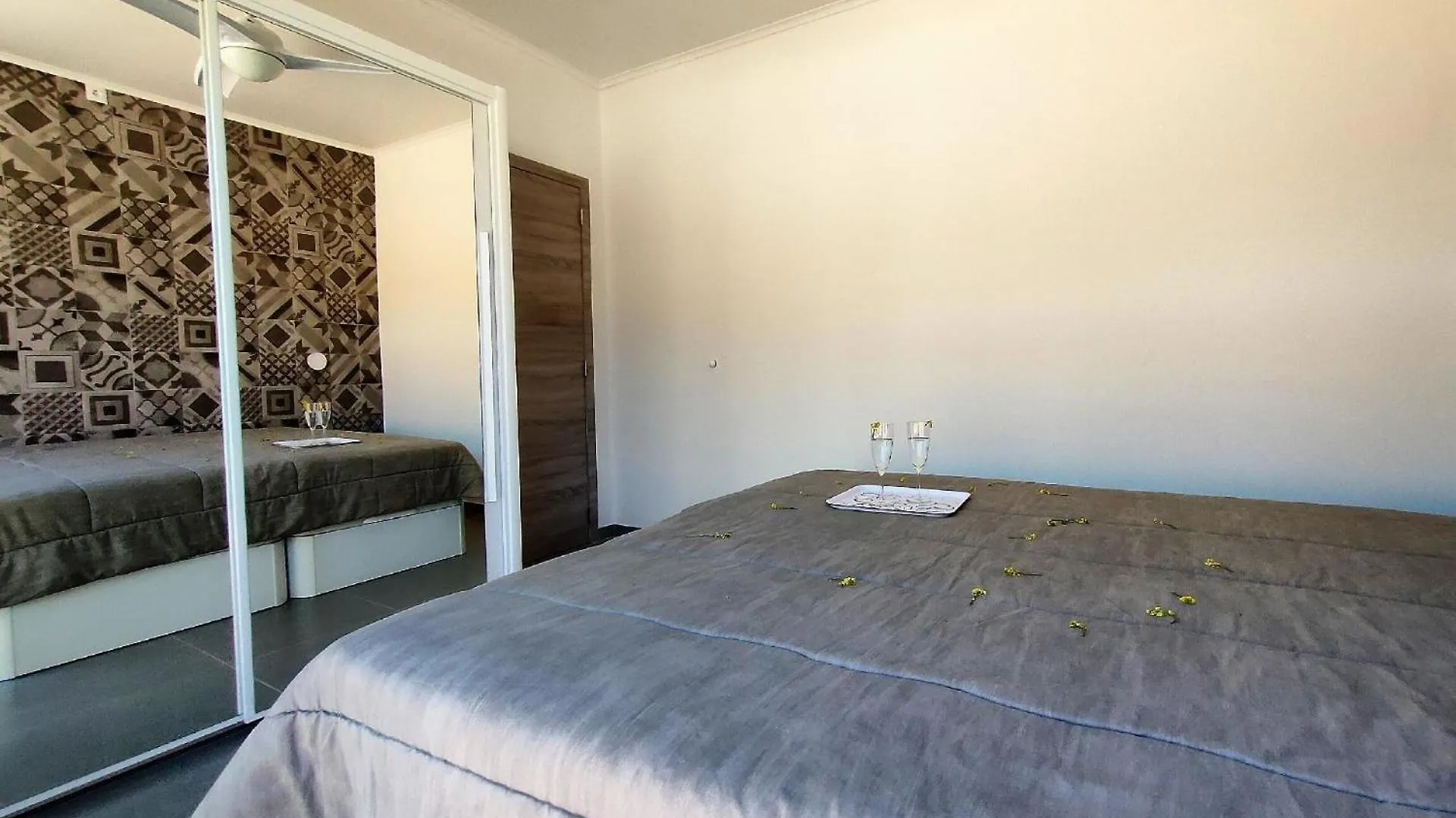 펜션 Casa Da Cidreira - Villa Fuer 4 Personen 2 Private Suite São Bartolomeu de Messines